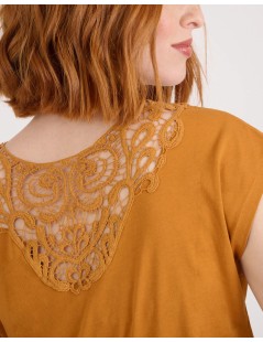 CAMISETA ESPALDA ENCAJE NAF NAF