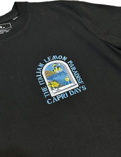 CAMISETA CAPRI NEGRO BL3SSED