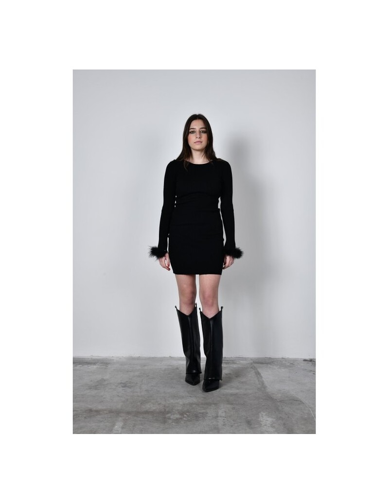 VESTIDO NEGRO PLUMAS MUJER