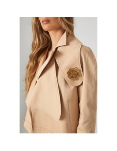 CHAQUETA CORTA SOLAPA HIGHLY PREPPY