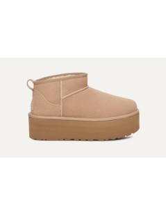 UGG CLASSIC MINI CON PLATAFORMA 